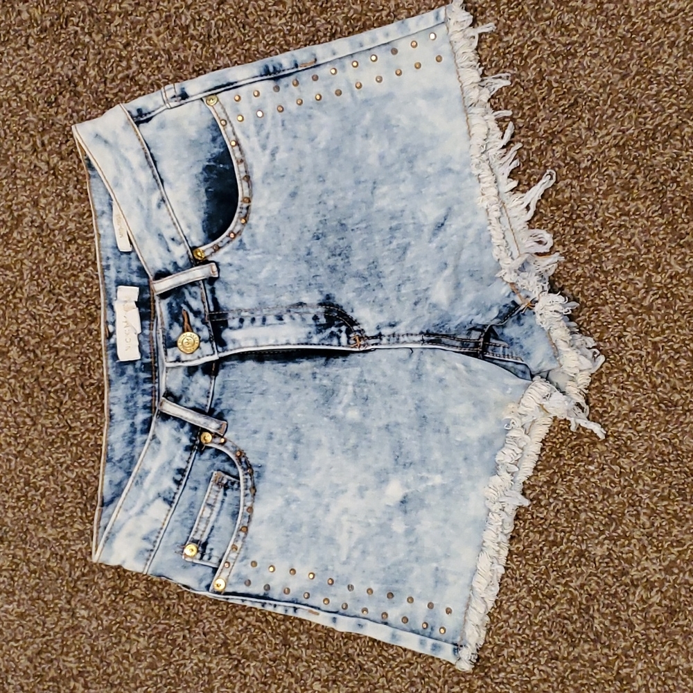 Nicki minaj, 5/6, Light blue